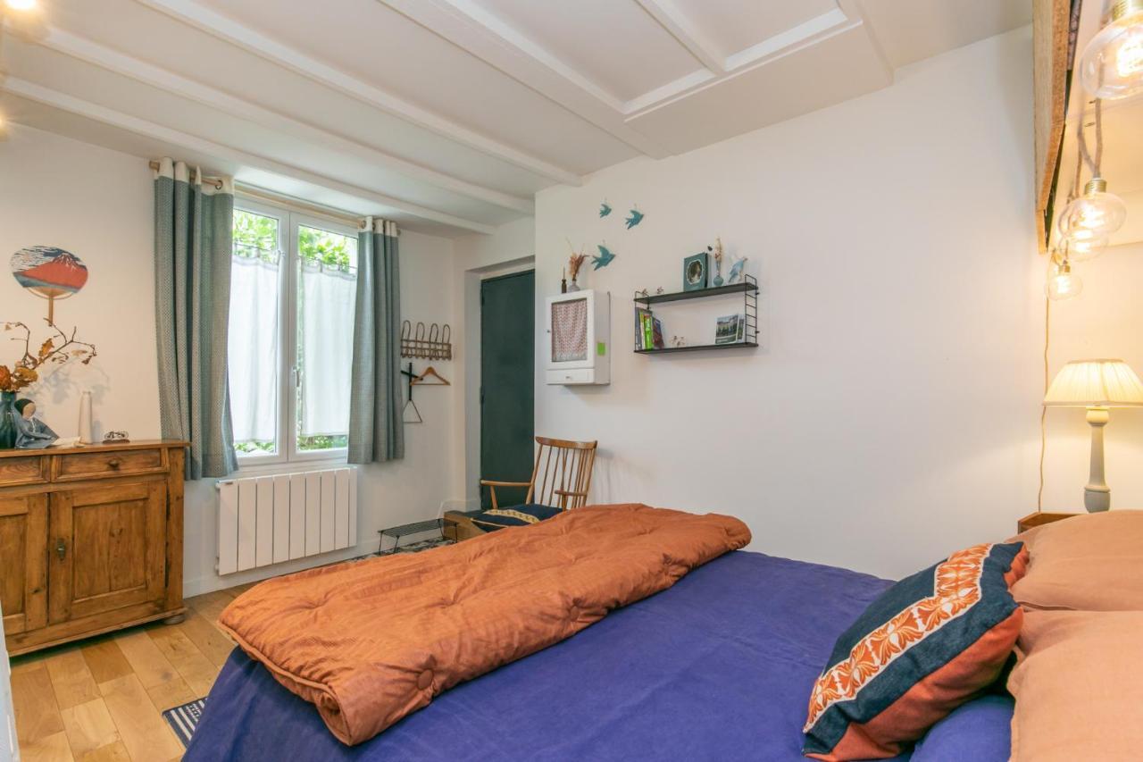 Maison Du Saule Hotel Fontenay-sous-Bois Bagian luar foto